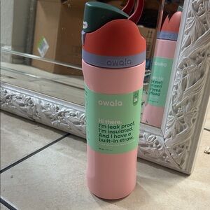 Owala Pink Insulated Water Bottle with Built-in Straw (valentine’s Day)